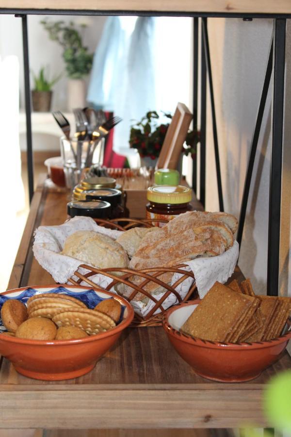 Gundi House Hostel Ericeira Buitenkant foto