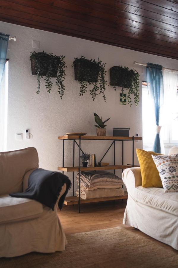 Gundi House Hostel Ericeira Buitenkant foto